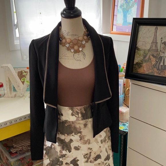 BCBG Maxazria black one button suit blazer jacket - Picture 1 of 6